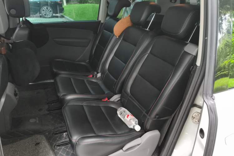 Used Volkswagen Sharan 2016 280TSI Enjoyment Model 7-Seater Left Rear Seat