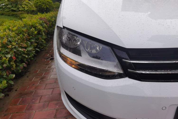 Used Volkswagen Sharan 2016 380TSI Comfort Edition 7-Seater Right Front Headlight