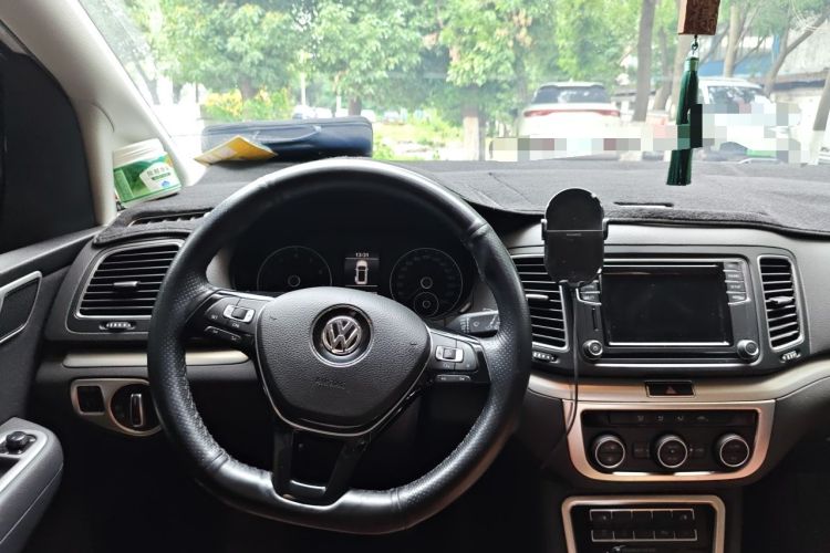 Used Volkswagen Sharan 2016 380TSI Comfort Edition 7-Seater Steering Wheel