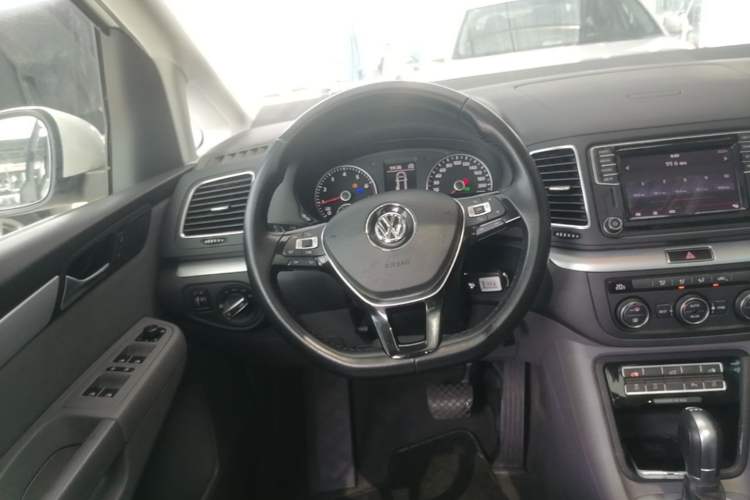 Used Volkswagen Sharan 2016 380TSI Comfort Edition 7-Seater Steering Wheel