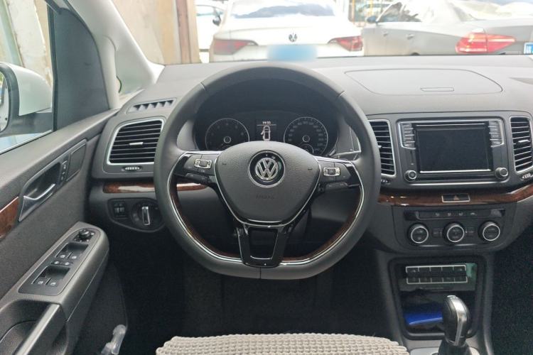 Used Volkswagen Sharan 2016 380TSI Comfort Edition 7-Seater Steering Wheel