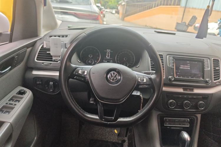Used Volkswagen Sharan 2016 380TSI Comfort Edition 7-Seater Steering Wheel