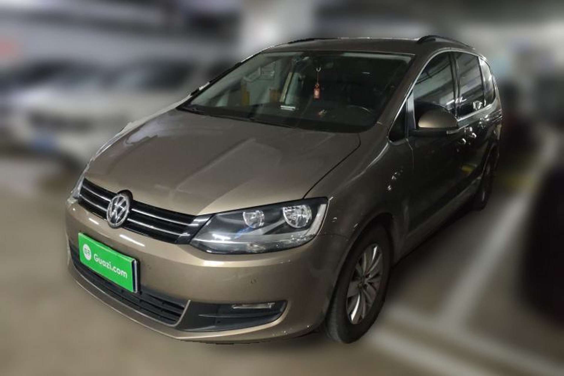 Used Volkswagen Sharan 2016 280TSI Enjoyment Model 7-Seater Front Left 45 Deg