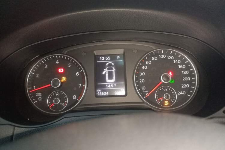 Used Volkswagen Sharan 2017 380TSI Comfort Edition 6-Seater Instrument Cluster
