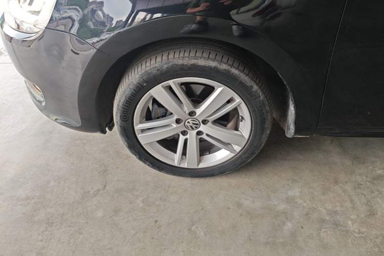 Used Volkswagen Sharan 2017 380TSI Comfort Edition 6-Seater Left Front Wheel Hub