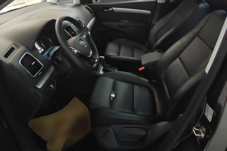 Used Volkswagen Sharan 2017 380TSI Flagship 7-Seater Left Front Seat