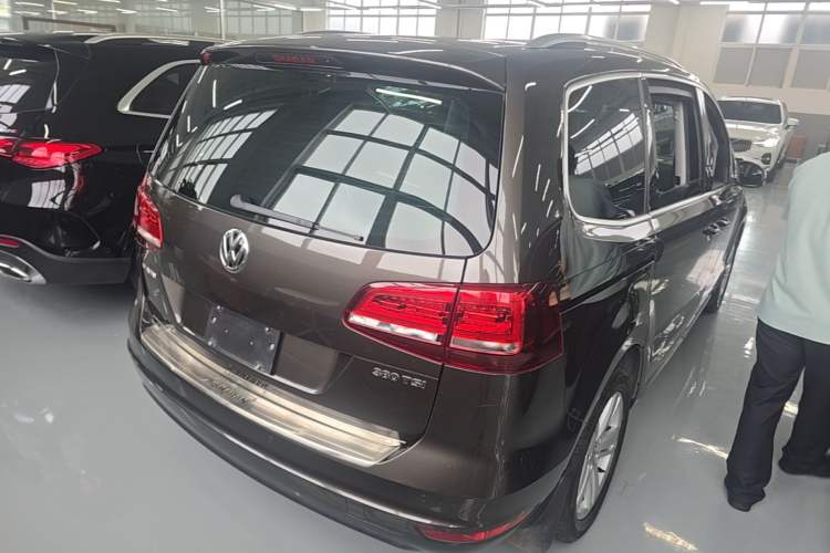 Used Volkswagen Sharan 2017 380TSI Comfort Edition 6-Seater Rear Right 45 Deg