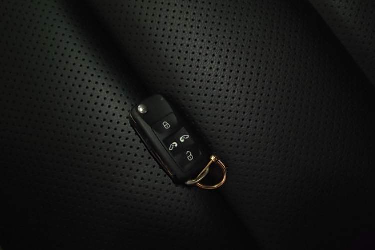 Used Volkswagen Sharan 2017 380TSI Flagship 7-Seater Vehicle Key