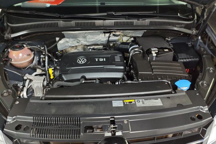 Used Volkswagen Sharan 2018 380TSI Comfort Edition 7-Seater Engine Bay