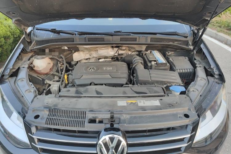Used Volkswagen Sharan 2018 Revised Version 380TSI Comfort Edition 6-Seater Engine Bay
