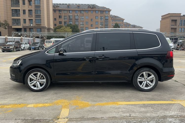 Used Volkswagen Sharan 2018 380TSI Comfort Edition 7-Seater Exterior 2