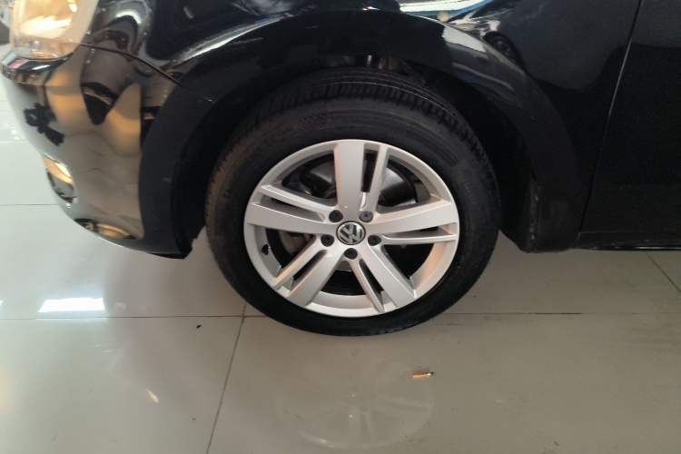 Used Volkswagen Sharan 2018 380TSI Comfort Edition 6-Seater Exterior 3