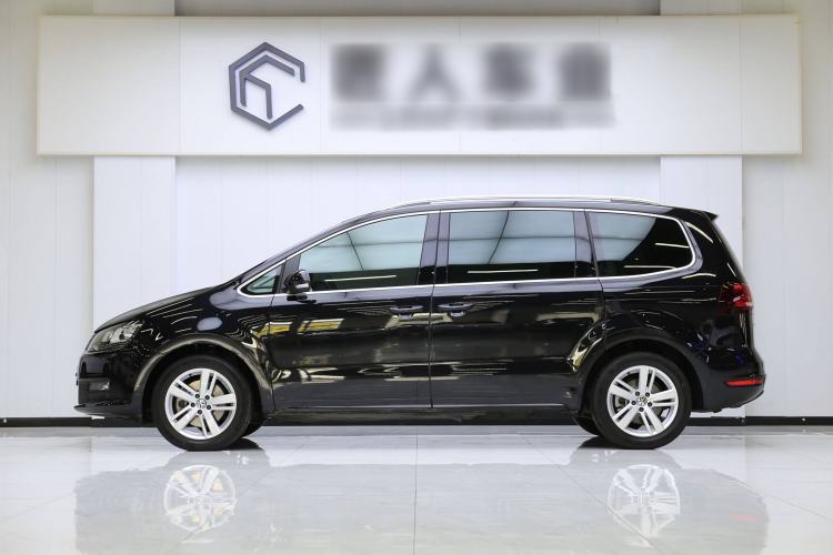 Used Volkswagen Sharan 2018 380TSI Comfort Edition 7-Seater Exterior 3