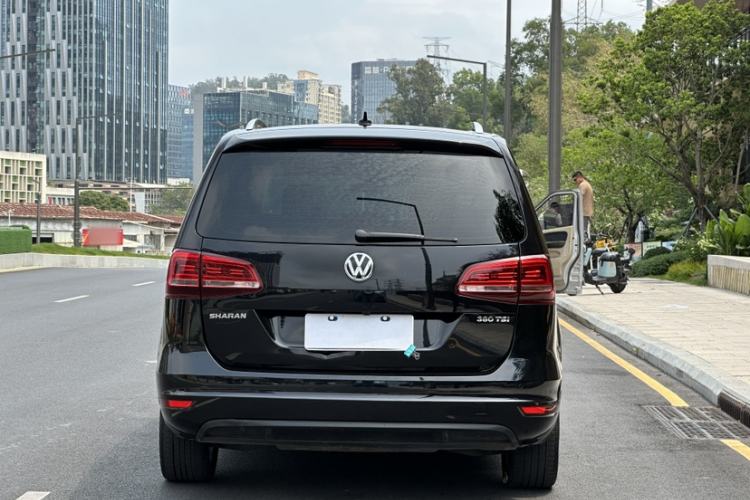 Used Volkswagen Sharan 2018 380TSI Comfort Edition 7-Seater Exterior 3