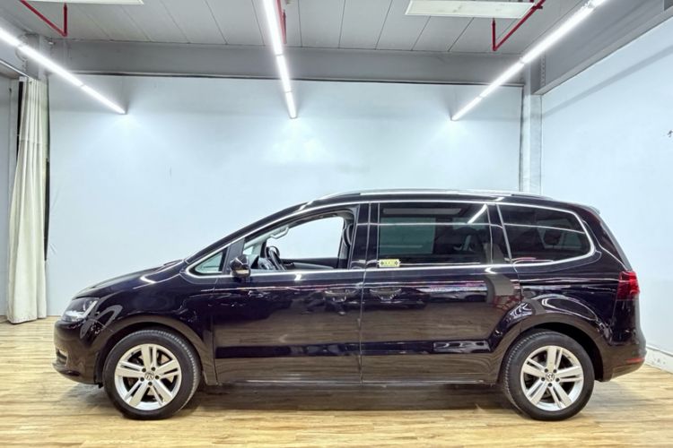 Used Volkswagen Sharan 2018 380TSI Comfort Edition 7-Seater Exterior 5