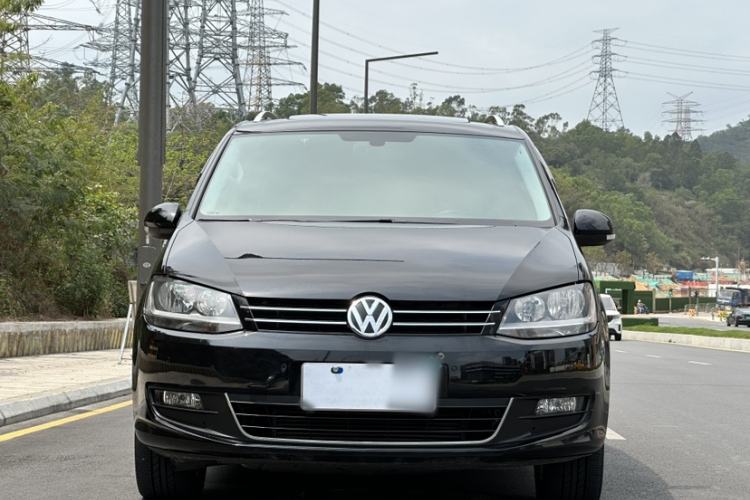 Used Volkswagen Sharan 2018 380TSI Comfort Edition 7-Seater Exterior 5