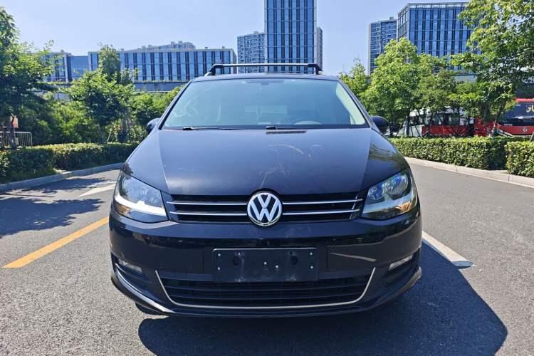 Used Volkswagen Sharan 2018 380TSI Comfort Edition 7-Seater Front