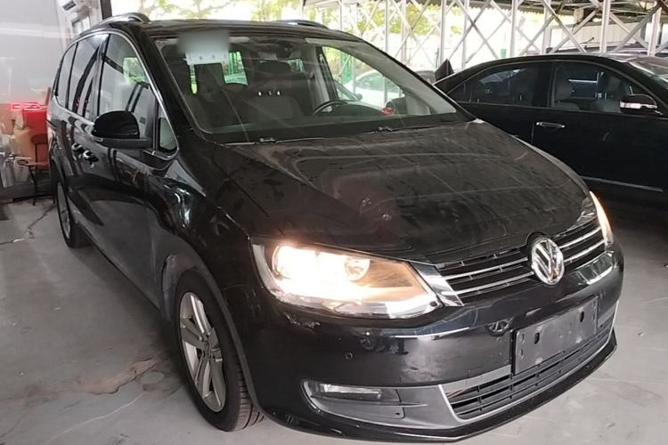 Used Volkswagen Sharan 2018 380TSI Comfort Edition 7-Seater Front Right 45 Deg