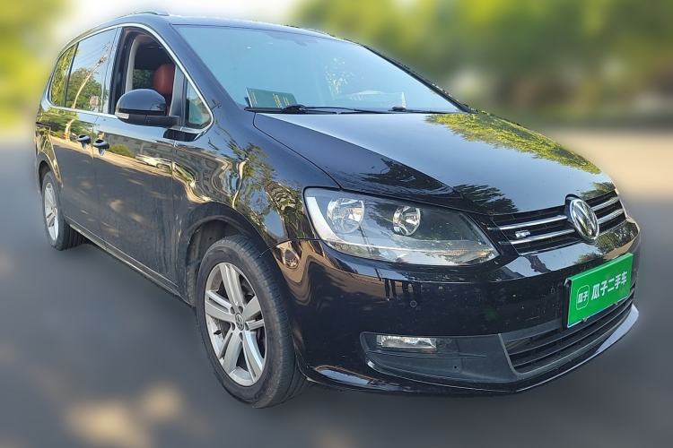 Used Volkswagen Sharan 2018 380TSI Comfort Edition 7-Seater Front Right 45 Deg