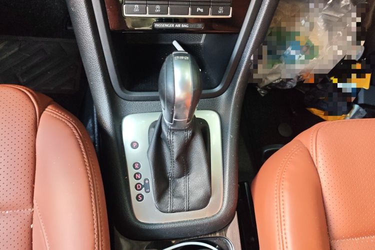 Used Volkswagen Sharan 2018 380TSI Comfort Edition 7-Seater Gear Lever