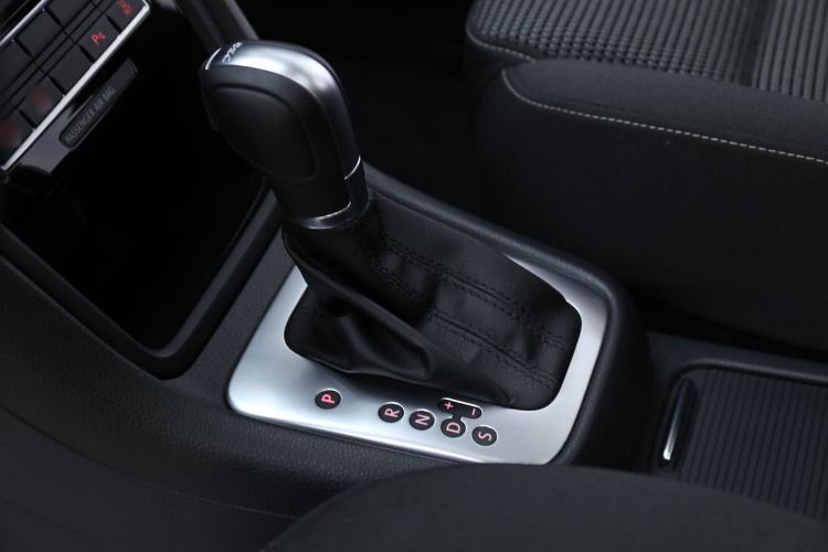Used Volkswagen Sharan 2018 380TSI Comfort Edition 7-Seater Gear Lever