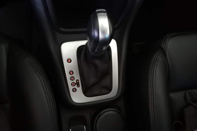 Used Volkswagen Sharan 2018 380TSI Comfort Edition 7-Seater Gear Lever