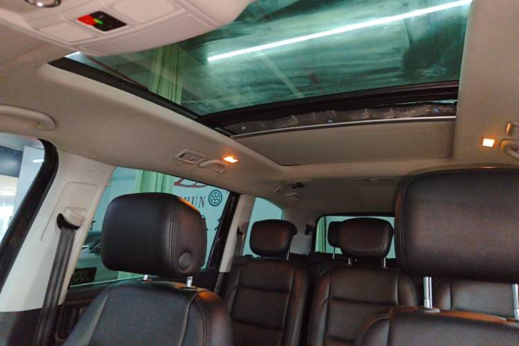 Used Volkswagen Sharan 2018 380TSI Comfort Edition 7-Seater Headliner