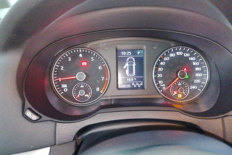 Used Volkswagen Sharan 2018 380TSI Comfort Edition 7-Seater Instrument Cluster