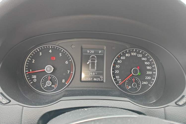 Used Volkswagen Sharan 2018 380TSI Comfort Edition 6-Seater Instrument Cluster