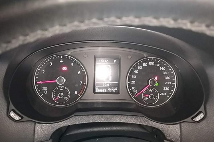 Used Volkswagen Sharan 2018 380TSI Comfort Edition 7-Seater Instrument Cluster