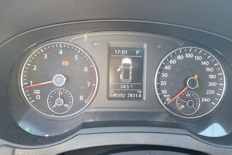 Used Volkswagen Sharan 2018 380TSI Comfort Edition 7-Seater Instrument Cluster