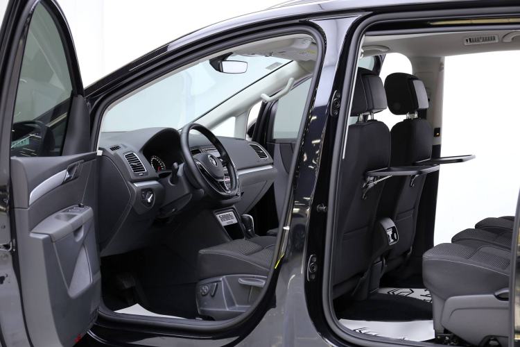 Used Volkswagen Sharan 2018 380TSI Comfort Edition 7-Seater Interior 1