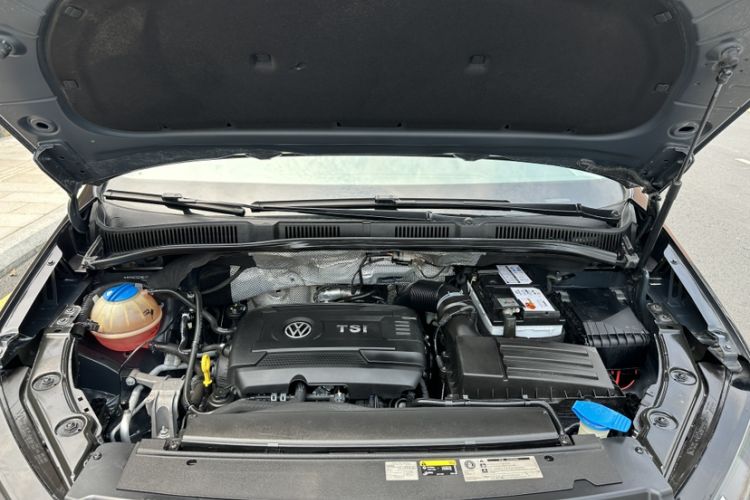 Used Volkswagen Sharan 2018 380TSI Comfort Edition 7-Seater Interior 1