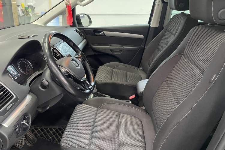 Used Volkswagen Sharan 2018 280TSI Enjoyment Model 7 Seats Interior 2