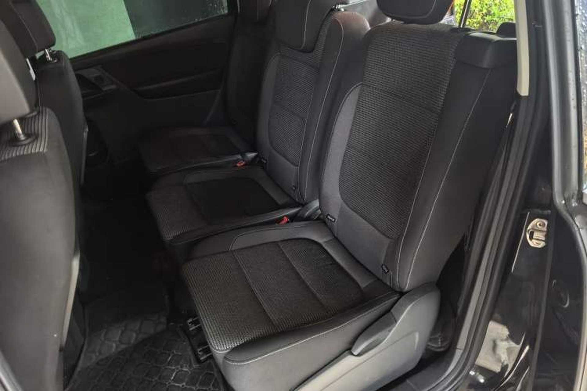 Used Volkswagen Sharan 2018 380TSI Comfort Edition 7-Seater Interior 4