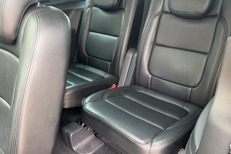 Used Volkswagen Sharan 2018 380TSI Comfort Edition 7-Seater Interior 5