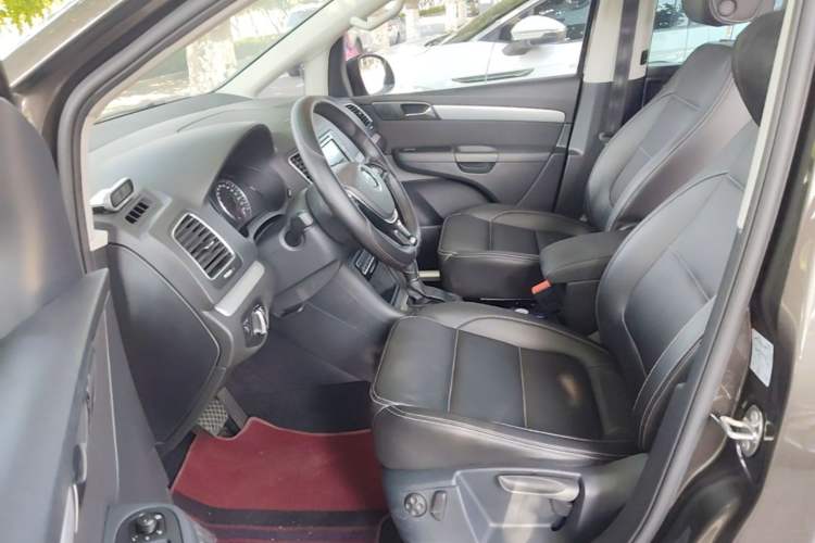 Used Volkswagen Sharan 2018 380TSI Comfort Edition 7-Seater Left Front Seat