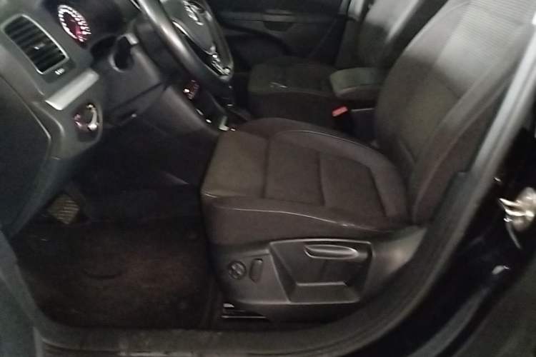 Used Volkswagen Sharan 2018 380TSI Comfort Edition 7-Seater Left Front Seat