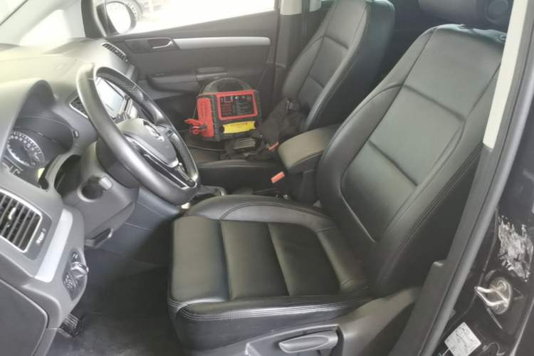 Used Volkswagen Sharan 2018 380TSI Comfort Edition 7-Seater Left Front Seat