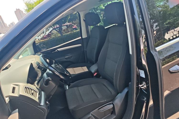 Used Volkswagen Sharan 2018 380TSI Comfort Edition 7-Seater Left Front Seat