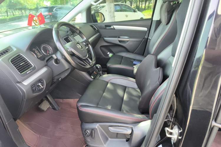 Used Volkswagen Sharan 2018 380TSI Enjoyment Edition Premium 7-Seater Left Front Seat