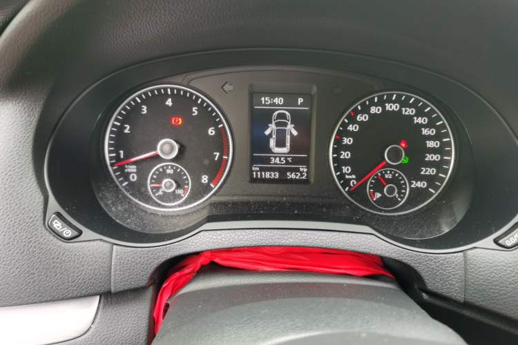 Used Volkswagen Sharan 2018 380TSI Comfort Edition 7-Seater Odometer Close Up