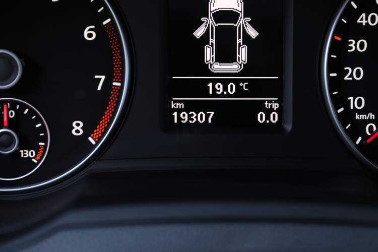 Used Volkswagen Sharan 2018 380TSI Comfort Edition 7-Seater Odometer Close Up