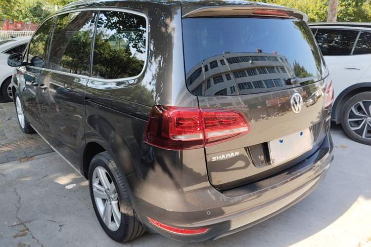 Used Volkswagen Sharan 2018 380TSI Comfort Edition 7-Seater Rear Left 45 Deg