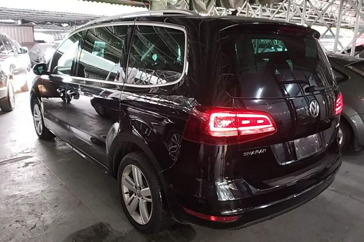 Used Volkswagen Sharan 2018 380TSI Comfort Edition 7-Seater Rear Left 45 Deg