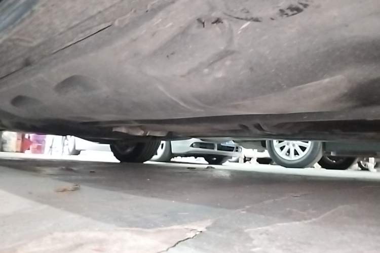 Used Volkswagen Sharan 2018 380TSI Comfort Edition 7-Seater Right Side Sill