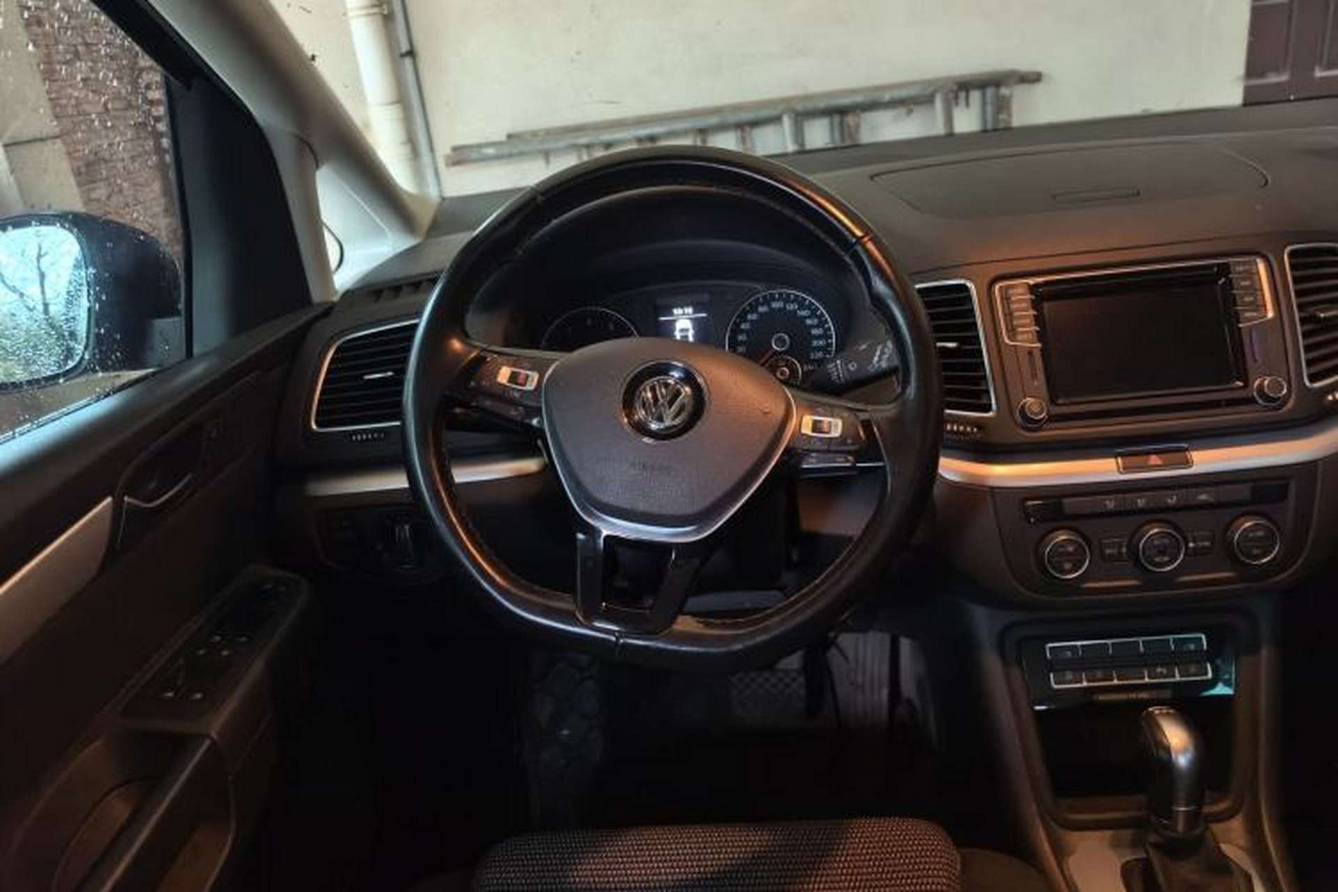 Used Volkswagen Sharan 2018 380TSI Comfort Edition 7-Seater Steering Wheel