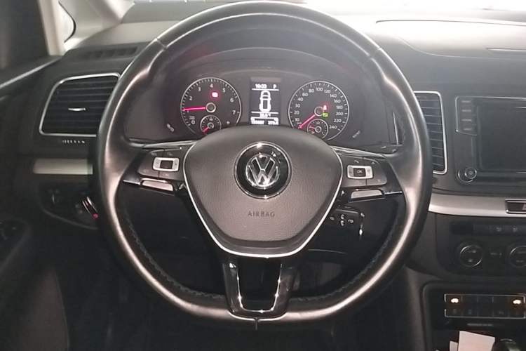 Used Volkswagen Sharan 2018 380TSI Comfort Edition 7-Seater Steering Wheel