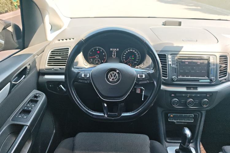 Used Volkswagen Sharan 2018 380TSI Comfort Edition 7-Seater Steering Wheel