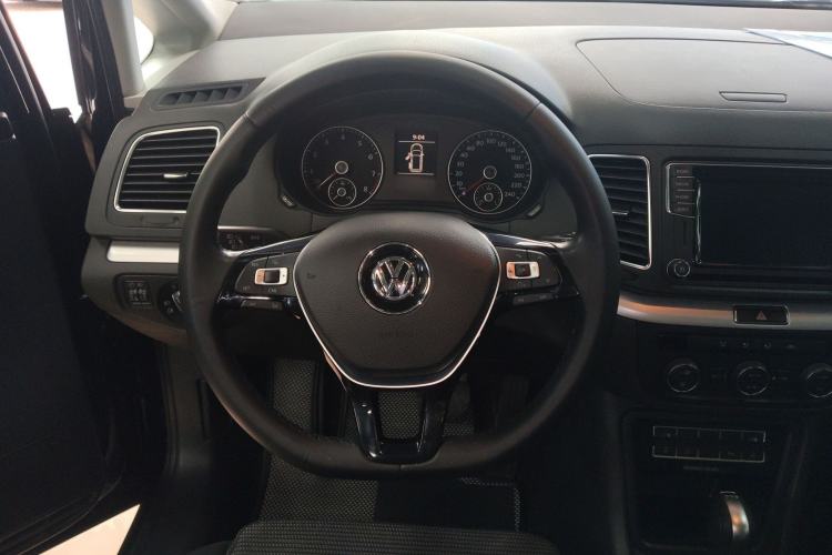 Used Volkswagen Sharan 2018 380TSI Comfort Edition 7-Seater Steering Wheel
